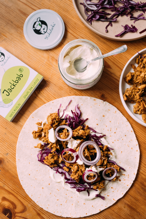 jackbab sos czosnkowy ułożone surowe-1.png